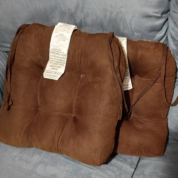 Geometric Pattern Seat Cushion Set - Picture 2 of 7